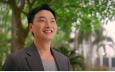 Nam diễn viên 'trai hư' làm bố đơn thân trong phim 'Cầu vồng ở phía chân trời' hiện có cuộc sống ra sao?