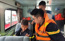 Lời kể của bé trai 10 tuổi may mắn được cứu sống trong vụ lật tàu ở vịnh Hạ Long