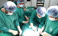 Bé 12 tuổi chia sẻ nguyên nhân mặc cảm, tự ti, ngại giao tiếp: Đây là lý do chính!