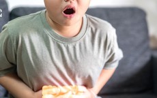 Bé 5 tuổi phát hiện có nang thực quản đôi từ dấu hiệu nhiều trẻ mắc phải nhưng dễ bị bỏ qua
