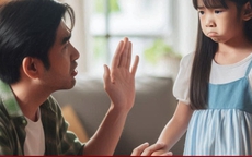 Người cha mất nhân tính đánh con gái dã man để ép vợ cũ nhận nuôi