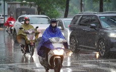 Tin sáng 11/8: Miền Bắc chiều tối và đêm có mưa rào; tạm giữ hình sự kẻ hành hung phụ nữ tại sảnh thang máy chung cư Hà Nội