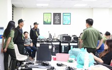 Hình ảnh khám xét khẩn cấp 'sào huyệt' đường dây tiền ảo tỷ USD