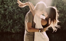 Trong từ điển không có 2 từ 'yêu thầm': 4 cung hoàng đạo yêu ai là công khai ngay từ phút đầu