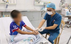 Bé 9 tuổi ở Hưng Yên hôn mê sâu, nguy kịch vì uống nhầm Methadon