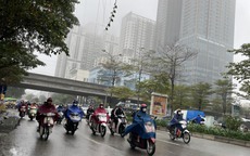 Hà Nội và miền Bắc nắng mạnh trong ngày, chiều tối lại bất ngờ thay đổi thời tiết