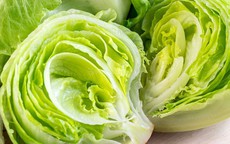 Bí quyết giữ rau xà lách tươi giòn suốt 3 tuần chỉ với 1 vật dụng nhà bếp