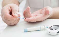 8 triệu chứng ‘nguy hiểm’ báo hiệu tiểu đường tuýp 2 đang âm thầm tấn công bạn