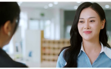 Mỹ Anh tiếp tục 'đụng độ' phụ huynh cậy quyền thế 