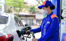 Giá xăng dầu tăng giảm đan xen, xăng RON95-III vượt ngưỡng 20.000 đồng/lít