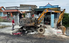 Mâu thuẫn cá nhân, gã đàn ông Hải Phòng phóng hỏa đốt máy xúc trong đêm