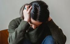 Vợ thất nghiệp, chồng vẫn muốn mừng cưới bạn thân 28 triệu để giữ thể diện