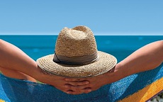 Tính toán nghỉ hưu sớm để sống an nhàn, ai ngờ tuổi già lại đầy sóng gió