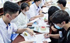 50 ngành Sư phạm lấy điểm chuẩn từ 28 trở lên năm 2025