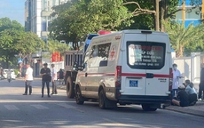 Hà Nội: Xe đạp va chạm xe tải khiến nam sinh lớp 6 tử vong thương tâm