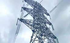 Rơi từ cột điện cao 30m, công nhân trẻ tử vong khi thi công đường dây 500KV