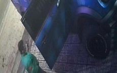 Ngủ đêm trên xe bán tải, người đàn ông ở TPHCM trình báo bị mất 30 cây vàng