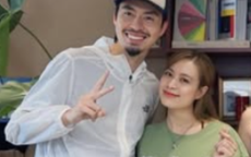 Lộ hình ảnh thân mật của Hoàng Thùy Linh và Đen Vâu
