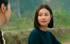 Duyên cay cú tìm cách gây sự với Tú nhưng nhận về cú sốc