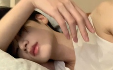 3 kiểu dùng gối "bẻ cong" xương khớp, khiến nhiều người còn trẻ mà tối ngày đau nhức, xương yếu hơn người già