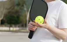 Mải mê chơi pickleball đến khuya, vợ quên cả sinh nhật của tôi