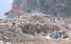 Khi những ‘núi rác’ quá tải trở thành áp lực đè nặng môi trường ở Thanh Hóa