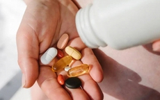 Uống vitamin cả năm trời vẫn không hiệu quả - có thể bạn đã uống sai: Thời gian tốt nhất trong ngày để dùng từng loại vitamin