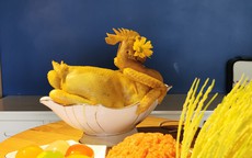 Cách luộc gà cúng mùng 1 tháng Chạp vàng đẹp, da không nứt