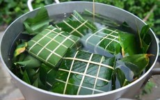 Mẹo luộc bánh chưng xanh tự nhiên, bên trong chín mềm, thơm ngon chuẩn vị