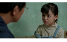 Bé Nhi đã nhận ra sai lầm của bố mẹ trong quá khứ