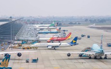 'Sốt' vé máy bay Tết, các hãng tăng mạnh chuyến đêm