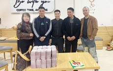 Phát hiện bao tải chứa 1 tỷ đồng ở ven đường