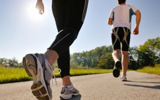 Người đàn ông kiên trì đi bộ 9.000 bước mỗi ngày: Sau 6 tháng, cơ thể thay đổi kinh ngạc ra sao?