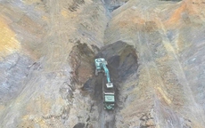 Tiếp vụ những bất cập tại Khu tái định cư Bản Áng ở Thái Nguyên: Theo dấu hành trình xe tải