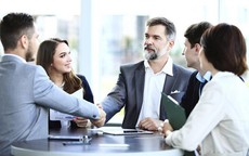 Bước vào tuổi trung niên, có được 3 bản lĩnh này nửa đời sau của bạn càng hanh thông, may mắn