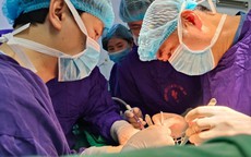 Người đàn ông phát hiện mắc cùng lúc 2 bệnh ung thư từ dấu hiệu nhiều người Việt mắc phải