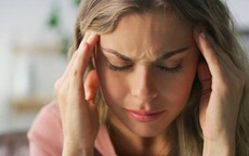 Sau tuổi 40, ngủ đủ 7-8 tiếng vẫn mệt mỏi: 5 nguyên nhân không nên bỏ qua