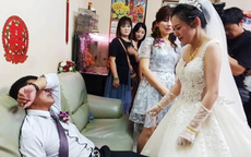 Mới cưới 2 tháng, tôi phát hiện bí mật tày đình của nhà chồng, về đòi ly hôn thì bố tôi chỉ cho cách giải quyết, nghe xong mà tôi câm nín