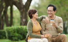 Về già mới thấm: Người sống khổ sở thường khó bỏ 3 điều