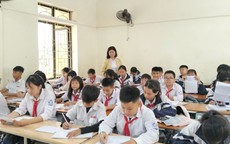Tin sáng 20/10: Bão Champi ít có khả năng vào Biển Đông; TP.HCM có 2.462 cán bộ quản lý chuyển sang làm giáo viên