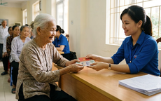 Từ 5/10/2026, người không có lương hưu được nhận trợ cấp xã hội hằng tháng nếu đủ điều kiện này