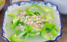 Mách bà nội trợ cách nấu canh mướp thanh mát, hỗ trợ kiểm soát axit uric, tốt cho sức khỏe