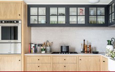 Một số vật dụng không nên cất trong tủ bếp nhằm đảm bảo sự an toàn và tiện dụng