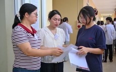 Bộ GD-ĐT yêu cầu rà soát, chấn chỉnh thực hiện quy định về học phí đại học