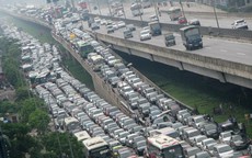 Xóa làn khẩn cấp Vành đai 3 trên cao: Nguy cơ 'tự thắt nút cổ chai', tiềm ẩn nhiều rủi ro an toàn