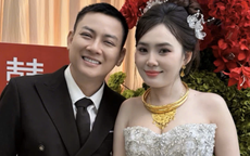 Đám cưới miền Tây của Hoài Lâm, cô dâu đeo vàng trĩu cổ