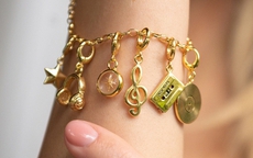 Loại trang sức nào giúp hút tài lộc, mang lại may mắn trong năm 2026?