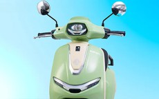 Trải nghiệm xe máy điện giá 18,9 triệu đồng ở Việt Nam đẹp long lanh, pin siêu khỏe, đi xa 100km/lần sạc, rẻ hơn Vision, chỉ như xe số Wave Alpha