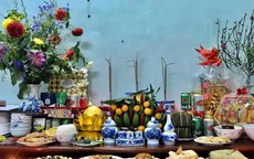 Có cần thay 3 hũ gạo muối nước trên bàn thờ ngay sau Tết 2026 không?