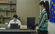 Cố ý va vào sếp để tìm cơ hội thăng tiến, Trang nhận ngay nhiệm vụ 'lạ lùng'